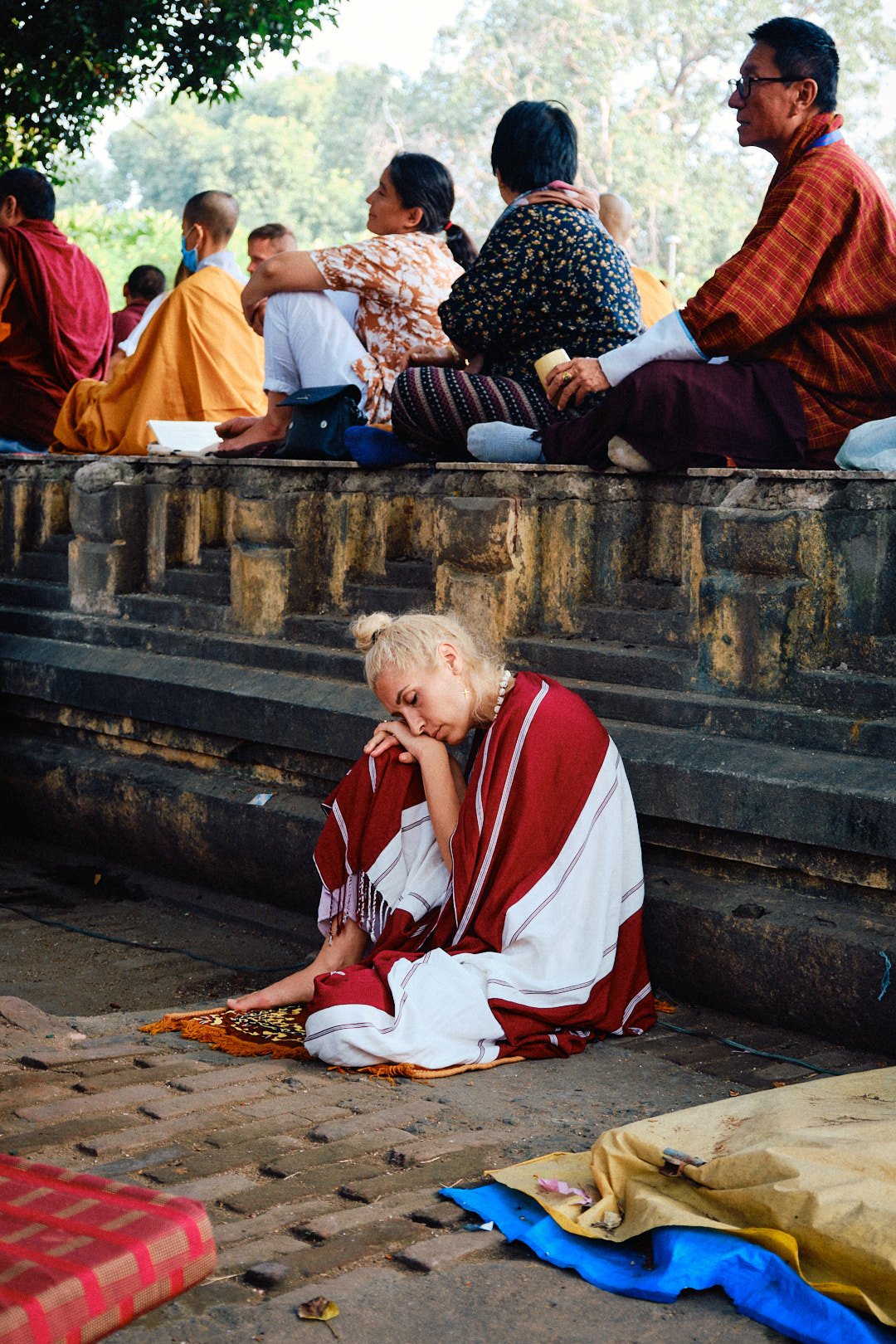 Photography Street Oblivion India Devotion Religion Transcendence Bodhgaya Woman Blonde
